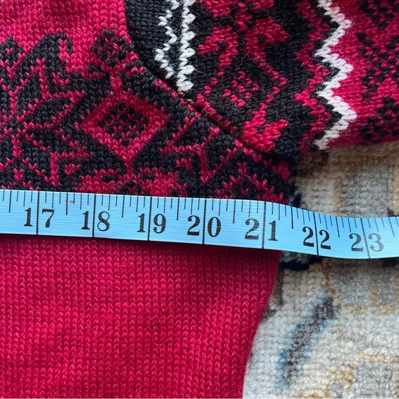 NORLENDER made Norway red fair isle Voss cardigan - Picture 4 of 11